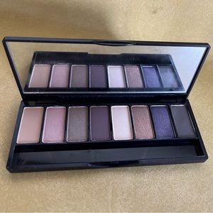 Estée Lauder eye shadow pallet